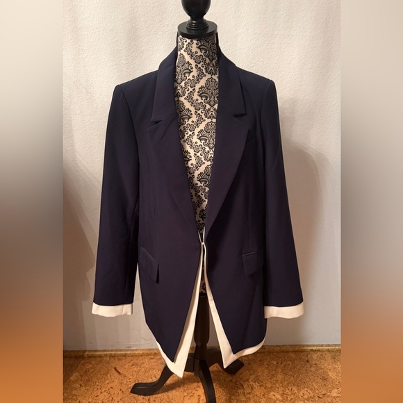 Favorite Daughter ‘Kelly’ Double Blazer - Picture 4 of 16